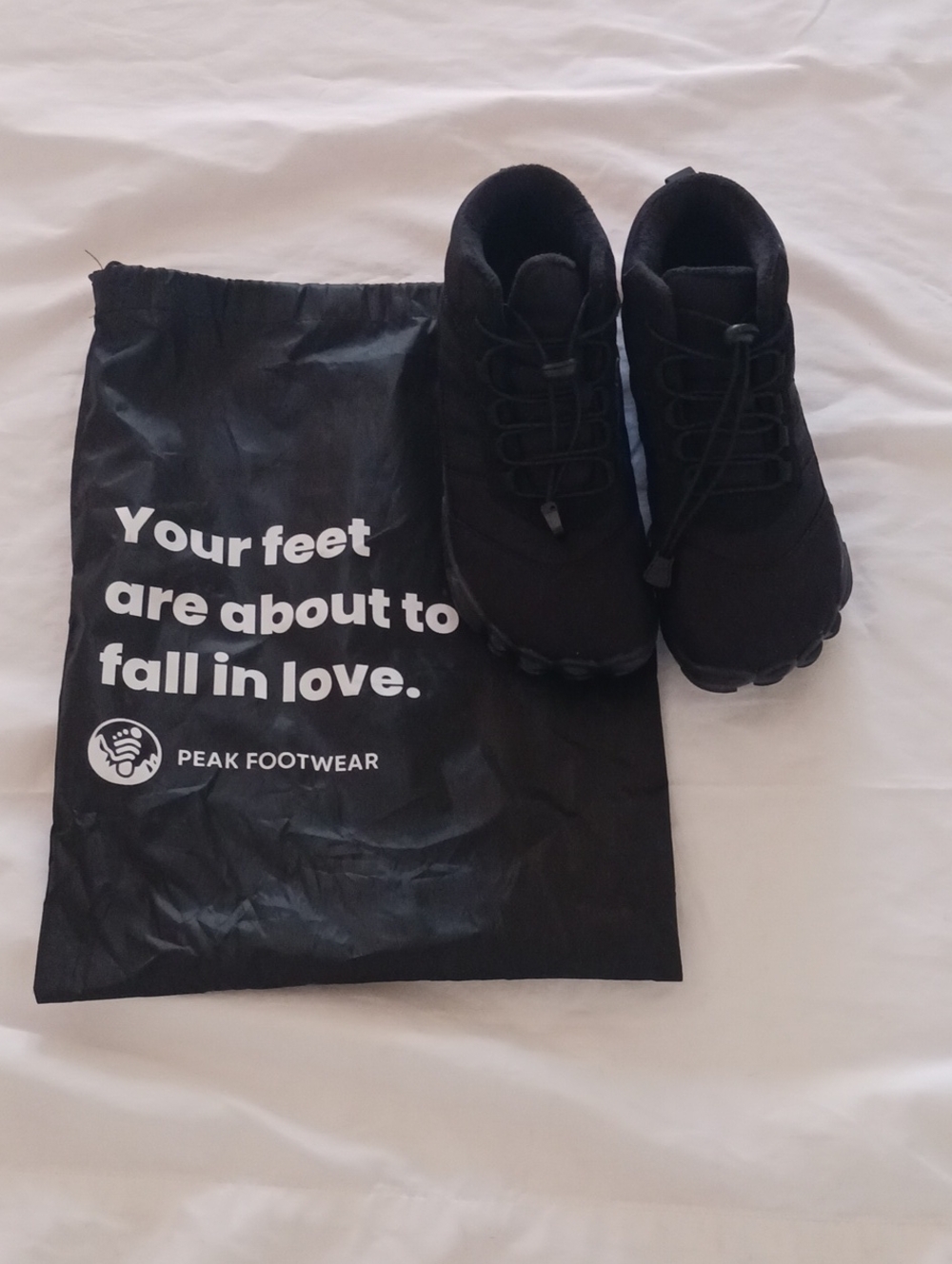 Peak Footwear Women's Black Lace-Up Athletic Sneakers/waterproof
